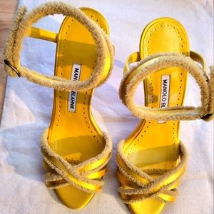Manolo Blahnik, 6.5M, Mustard Sandals